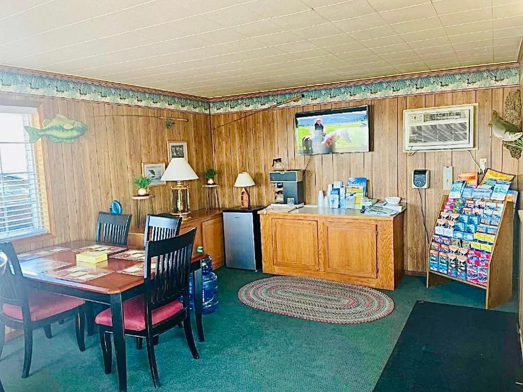 Sage N Sand Motel Moses Lake Eksteriør billede