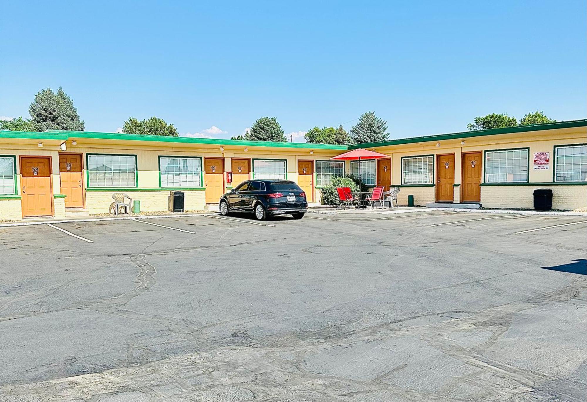 Sage N Sand Motel Moses Lake Eksteriør billede